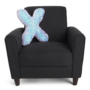 ✨🤩 2 piece Sequin Iridescent XO pillow set 🤩✨